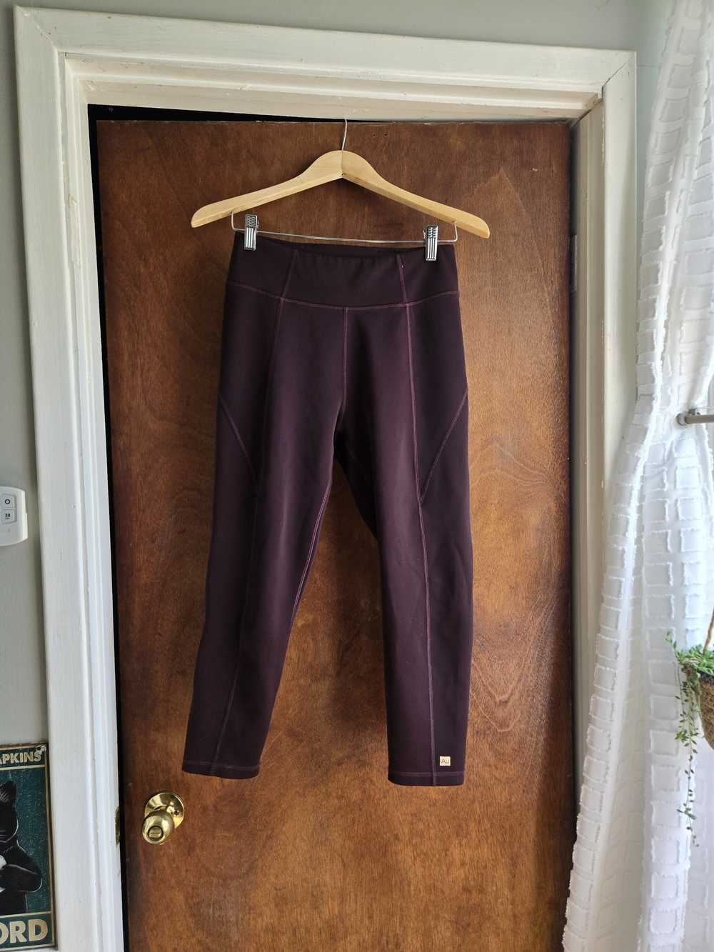 Aurum Women’s Burgundy High-Rise Performance Leggings